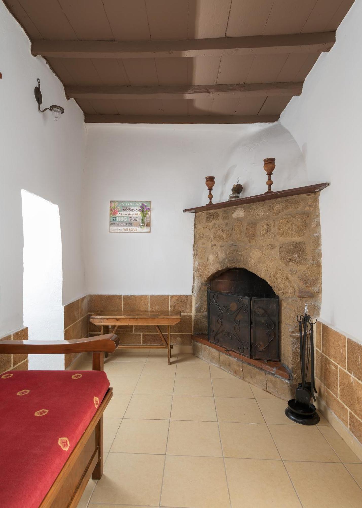 Rustic Self-Inn Rhodes City 外观 照片