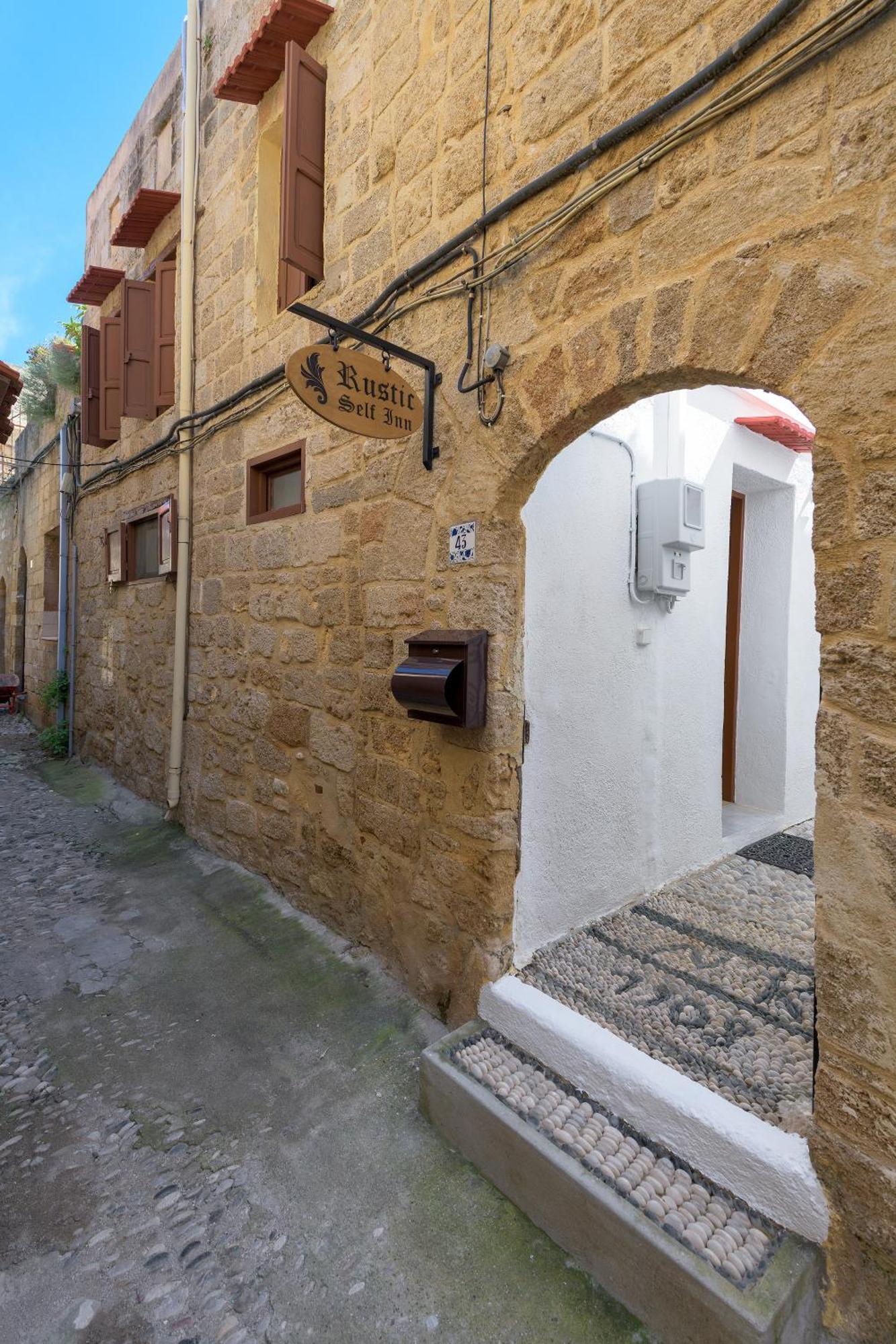 Rustic Self-Inn Rhodes City 外观 照片